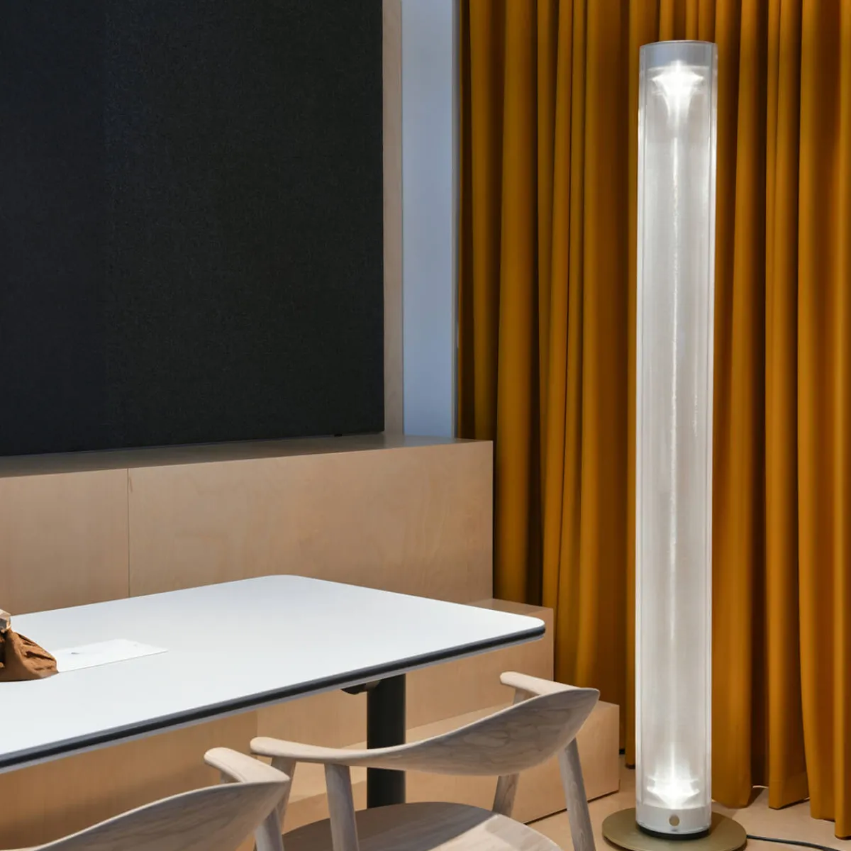 Outlet Twilight 360 LED Stehleuchte, Wireless Dim Hotellerie|Stehleuchten