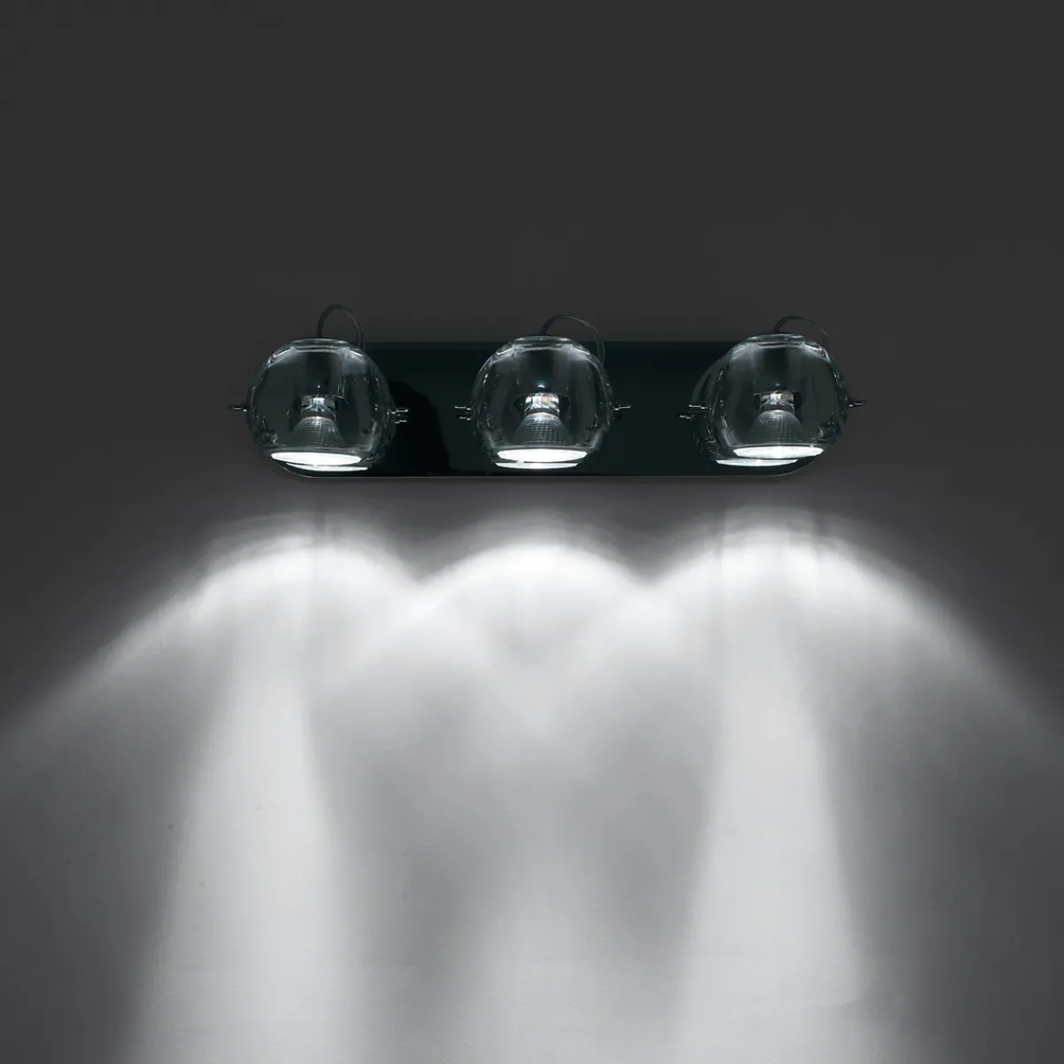 Best Beluga Colour Wand- / Deckenleuchte, 3-flg. Wandleuchten|Deckenleuchten