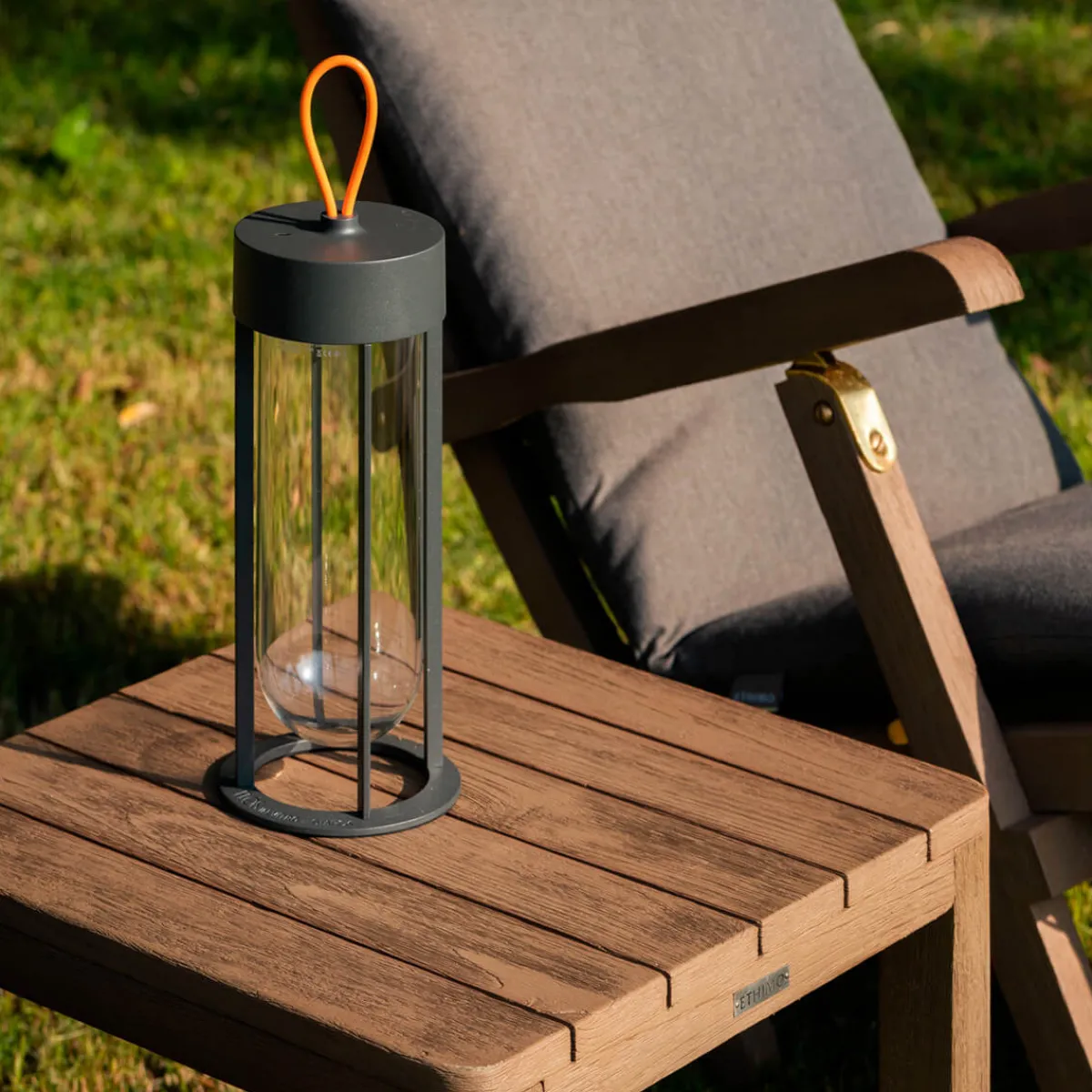 Online In Vitro Unplugged LED Akkuleuchte, 2700 K Hotellerie|Gastronomie