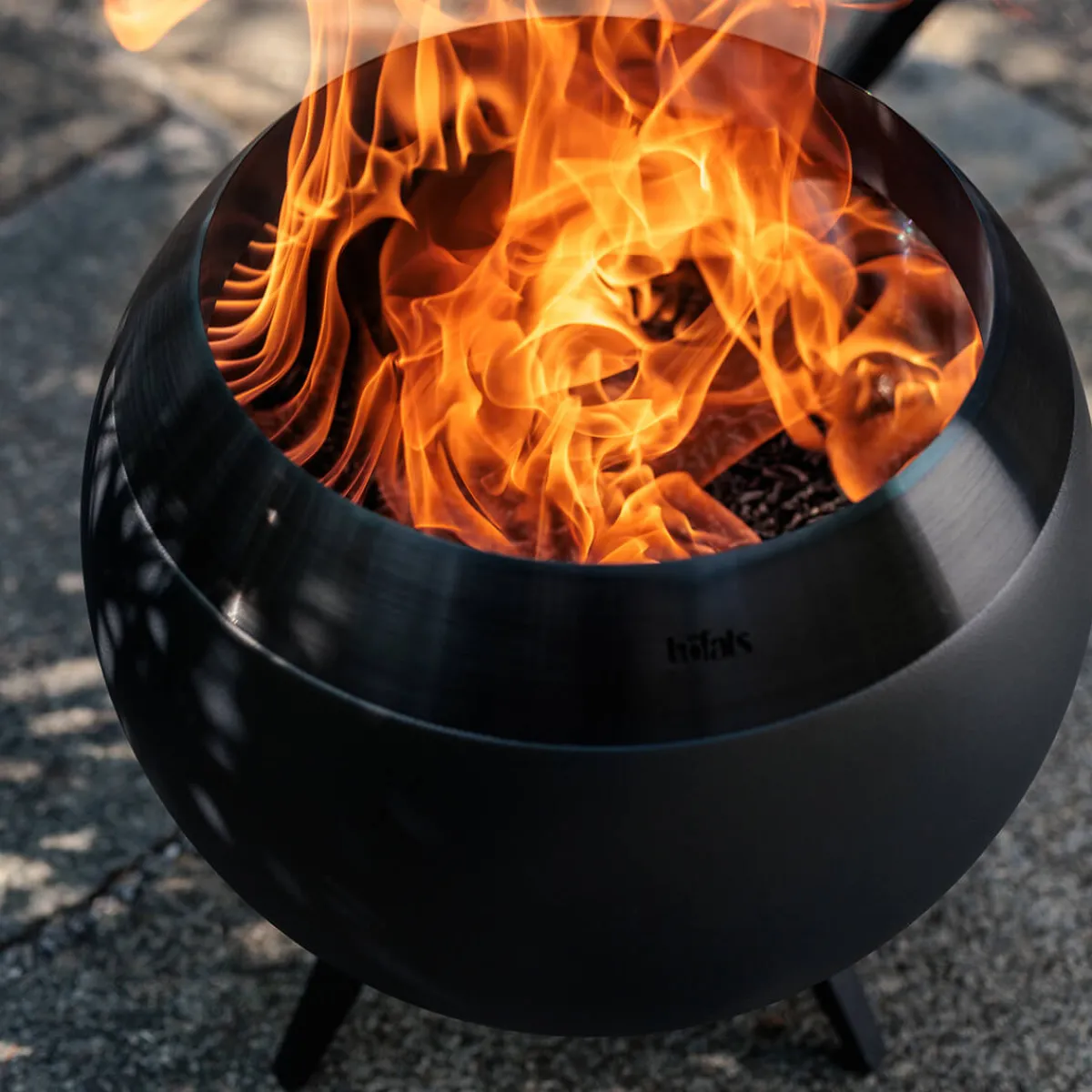 New Moon 45 Feuerschale mit niedrigem Fuß Feuerkörbe & Feuerschalen