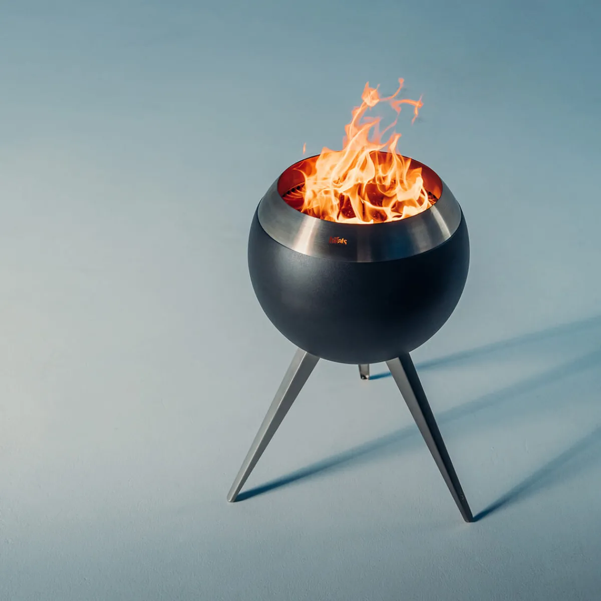 New Moon 45 hoher Fuß Feuerkörbe & Feuerschalen