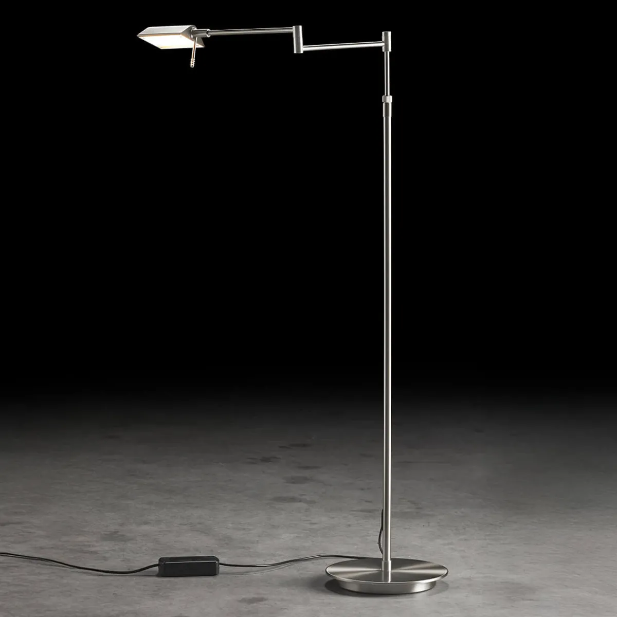 Outlet 9614 LED Leseleuchte Stehleuchten|Wohnzimmer