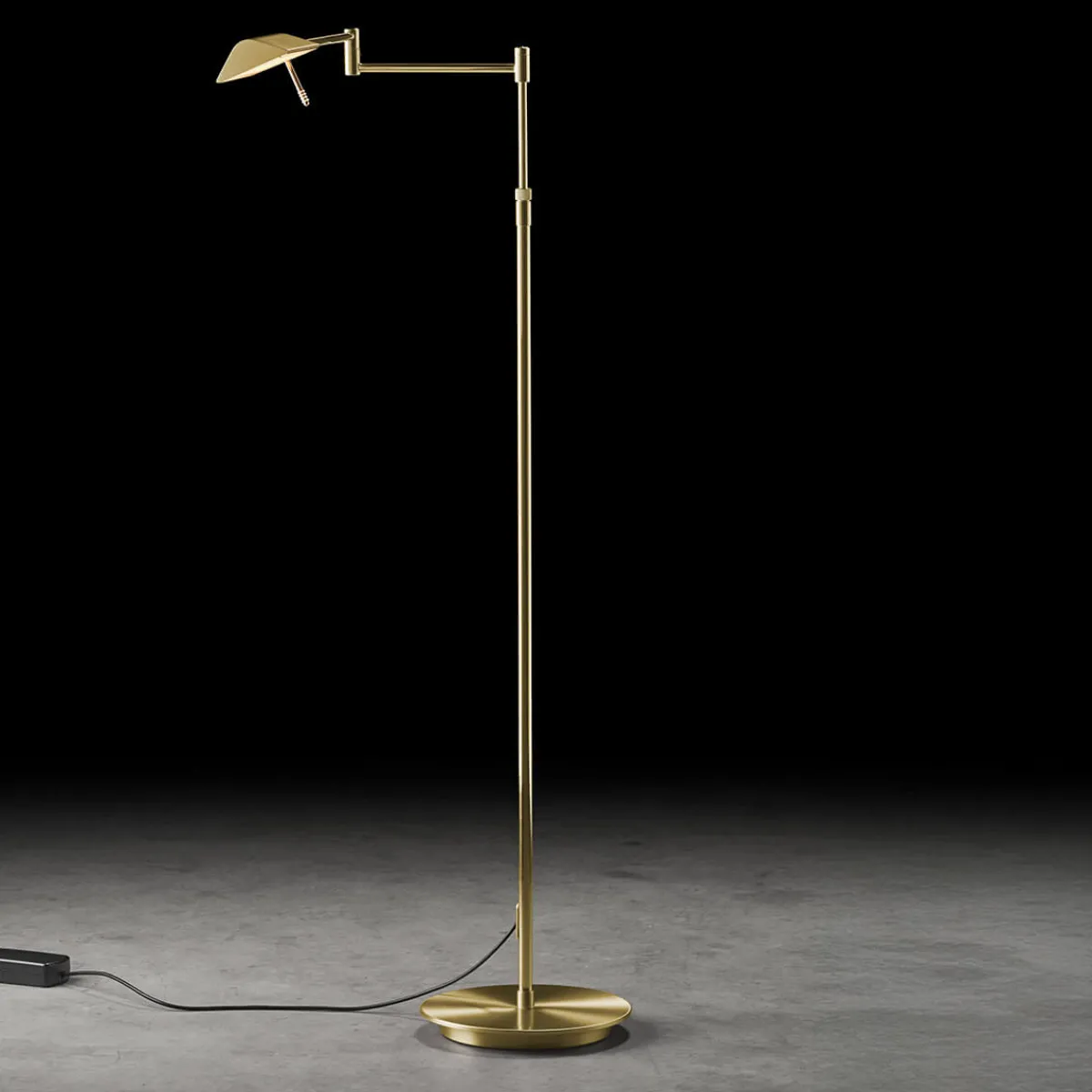 Outlet 9614 LED Leseleuchte Stehleuchten|Wohnzimmer