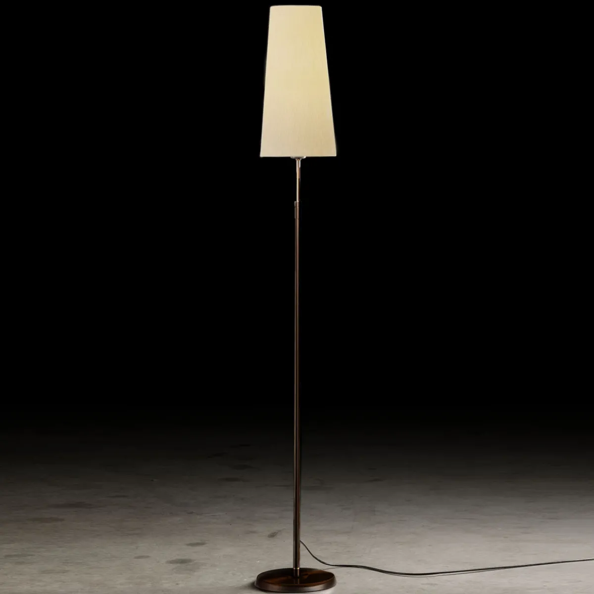 Best 6354 Stehleuchte, schmal Stehleuchten|Leseleuchten