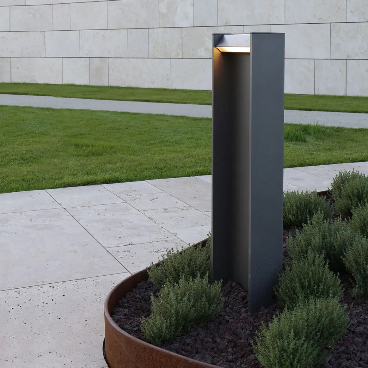 Best Slat 70 LED Pollerleuchte Wege/Zufahrten|Stehleuchten