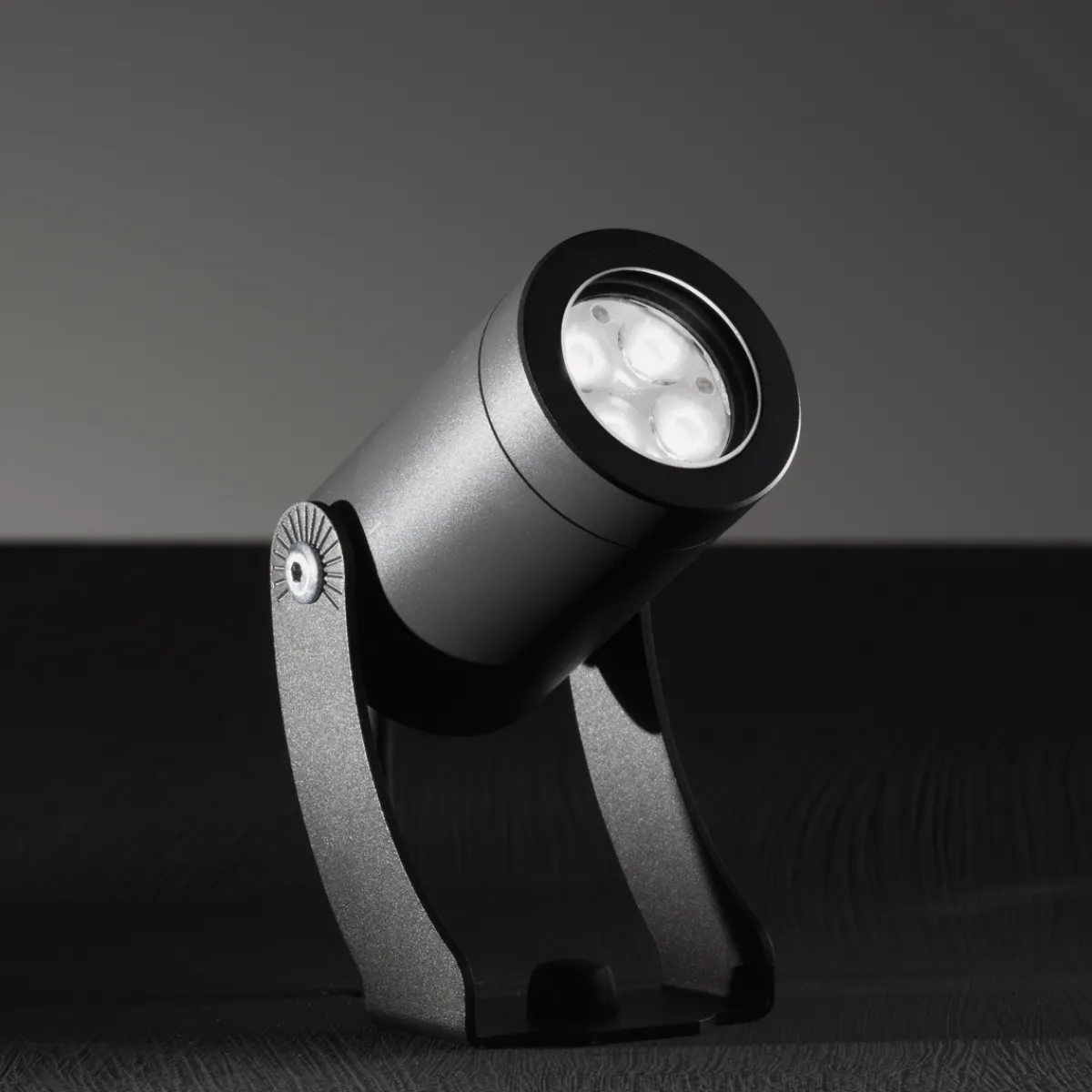 Outlet 1440/1445 LED Strahler Strahler & Scheinwerfer