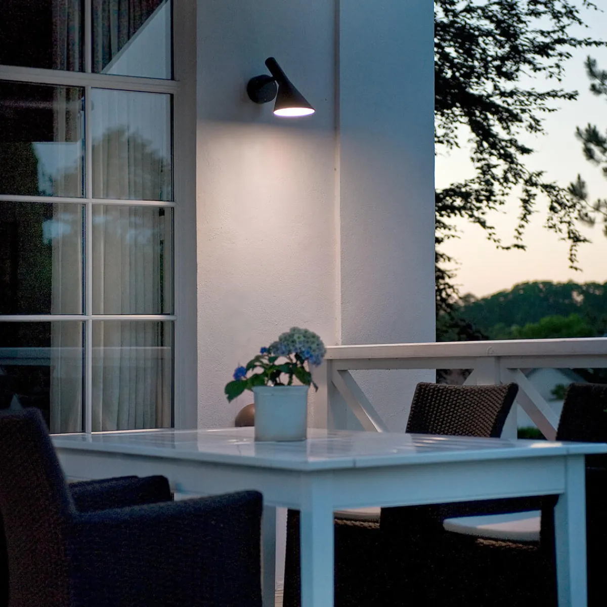 AJ 50 LED Wandleuchte Hauseingänge|Wandleuchten