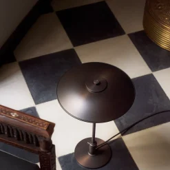 Outlet PH 3/2 Aged Brass Opal Tischleuchte Hotellerie|Tischleuchten