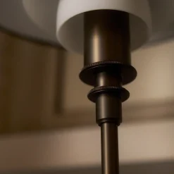 Outlet PH 3/2 Aged Brass Opal Tischleuchte Hotellerie|Tischleuchten