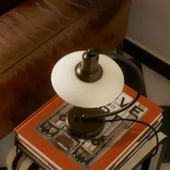 Hot PH 2/2 Luna Aged Brass Opal Tischleuchte Hotellerie|Leseleuchten