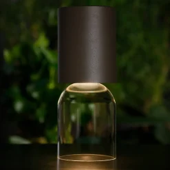 New Nui Mini Outdoor LED Akkuleuchte Dekoration|Hotellerie