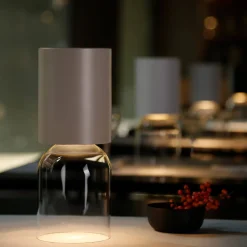 New Nui Mini Outdoor LED Akkuleuchte Dekoration|Hotellerie