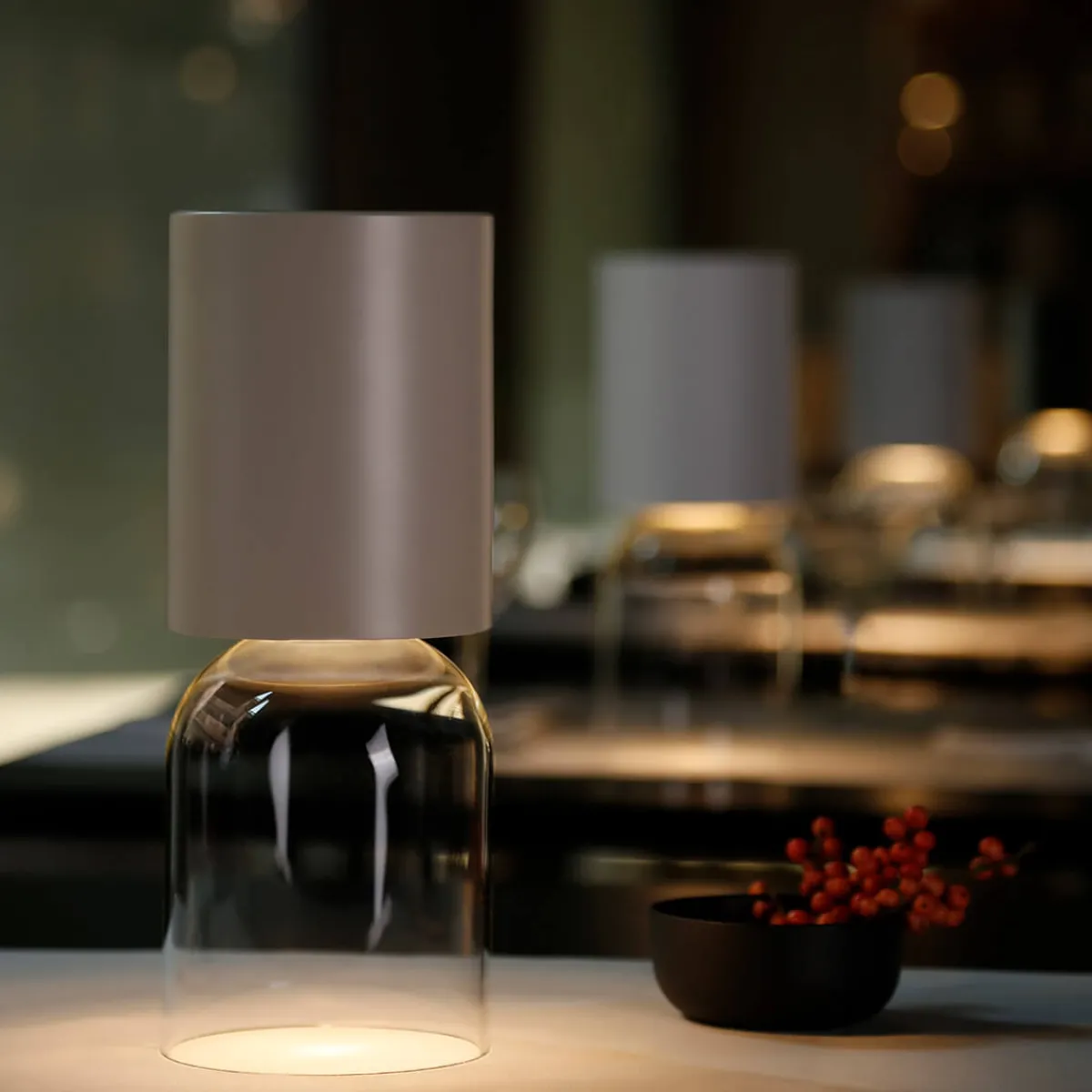 New Nui Mini Outdoor LED Akkuleuchte Dekoration|Hotellerie