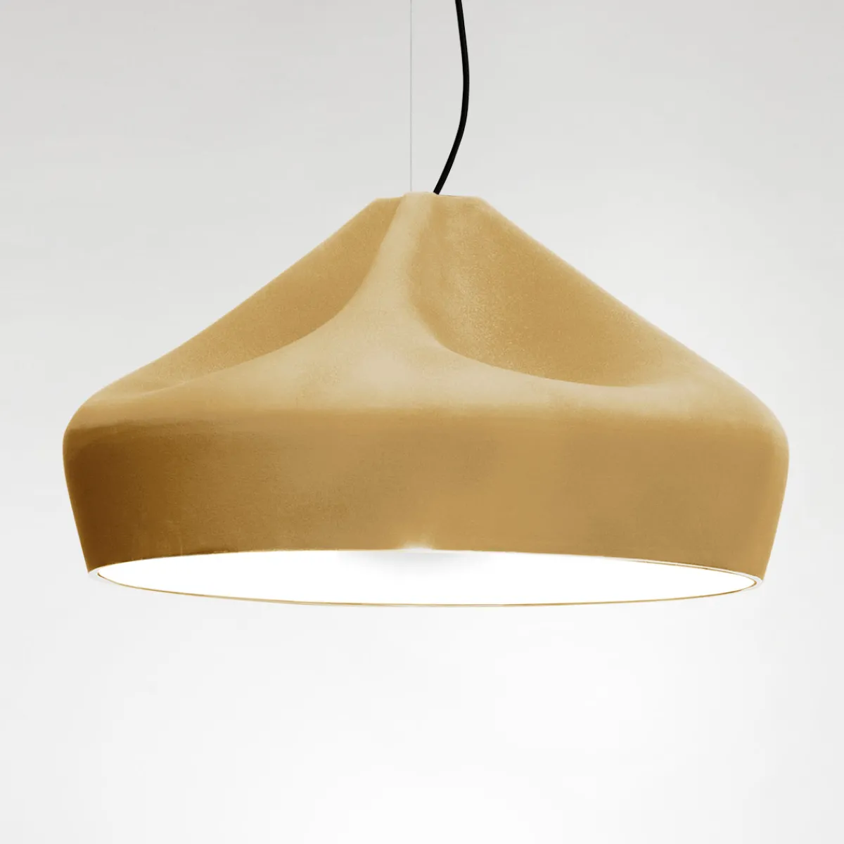 Online Pleat Box 47 LED Pendelleuchte Hotellerie|Gastronomie