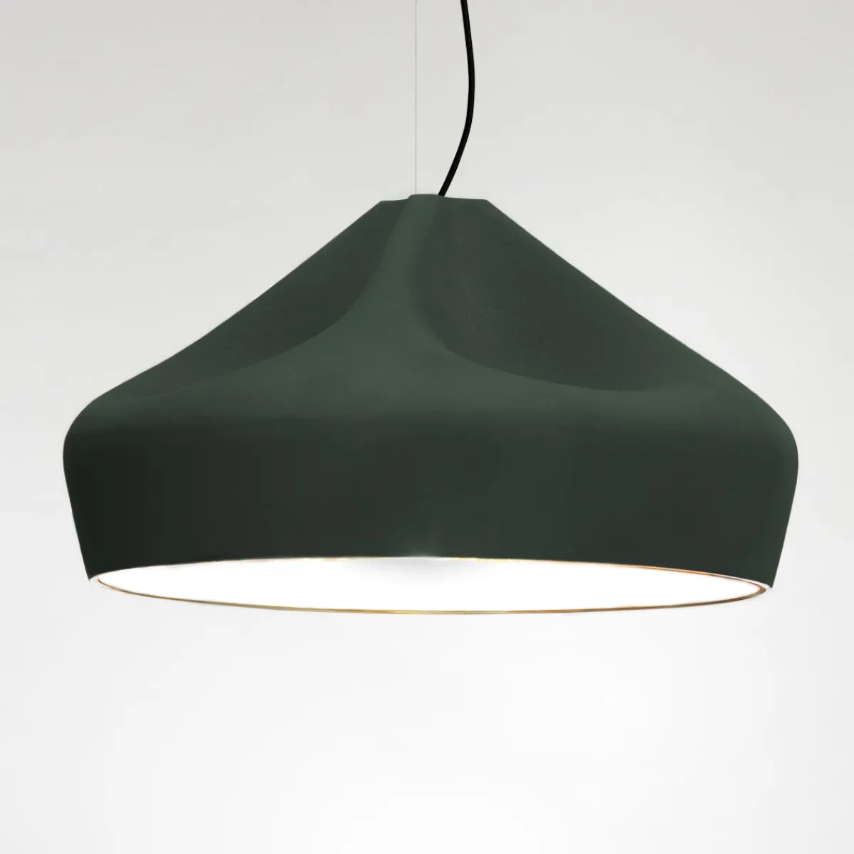 Online Pleat Box 47 LED Pendelleuchte Hotellerie|Gastronomie