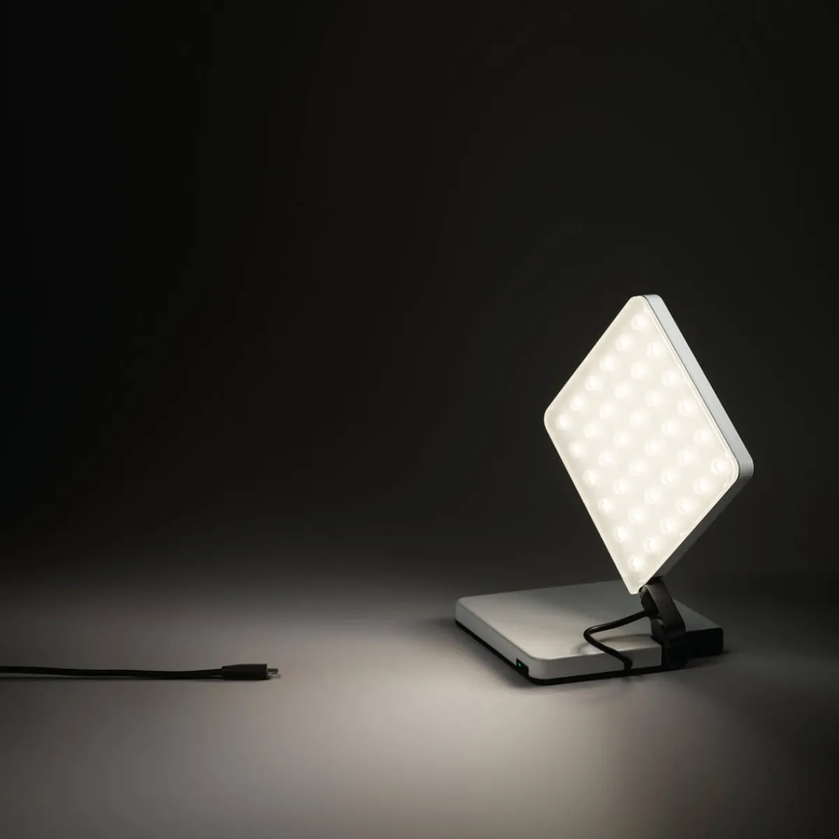 Outlet Roxxane Fly CL LED Akkuleuchte Wohnzimmer|Schlafzimmer