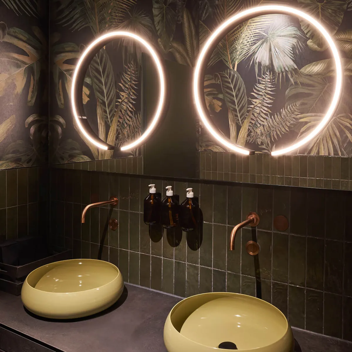 Clearance Mito sfera su 60 wide Spiegelleuchte Hotellerie|Badezimmer