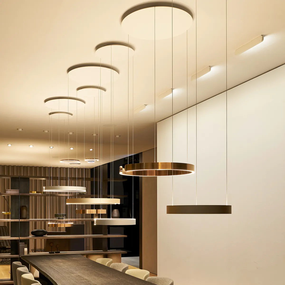 Discount Mito sospeso 40 var up "air" wide LED Pendelleuchte, variabel Pendelleuchten|Pendelleuchten