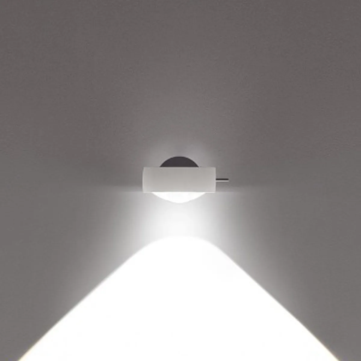 Sento C verticale up LED Wandleuchte, 2700 K Schlafzimmer|Flur