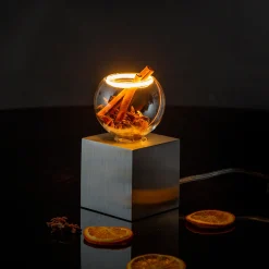 Discount Cubic Tischleuchte mit LED Floating Globe 80 klar Dekoration|Tischleuchten