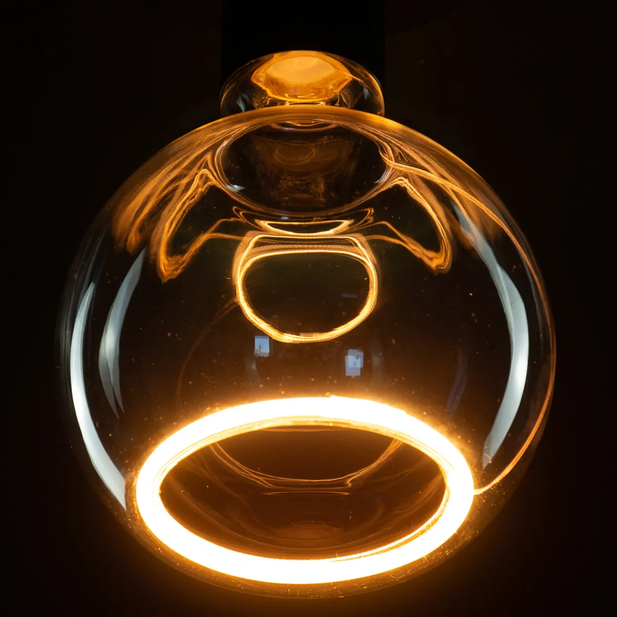 Outlet LED Floating Globe 125 klar E27, 4,5 W, 2200 K, dimmbar E27|Dekorative Leuchtmittel