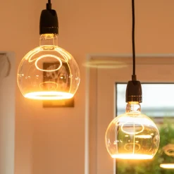 Best LED Floating Globe 150 klar E27, 4,5 W, 2200 K, dimmbar E27|Dekorative Leuchtmittel