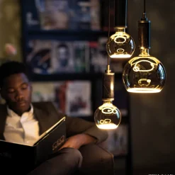 Best LED Floating Globe 150 klar E27, 4,5 W, 2200 K, dimmbar E27|Dekorative Leuchtmittel